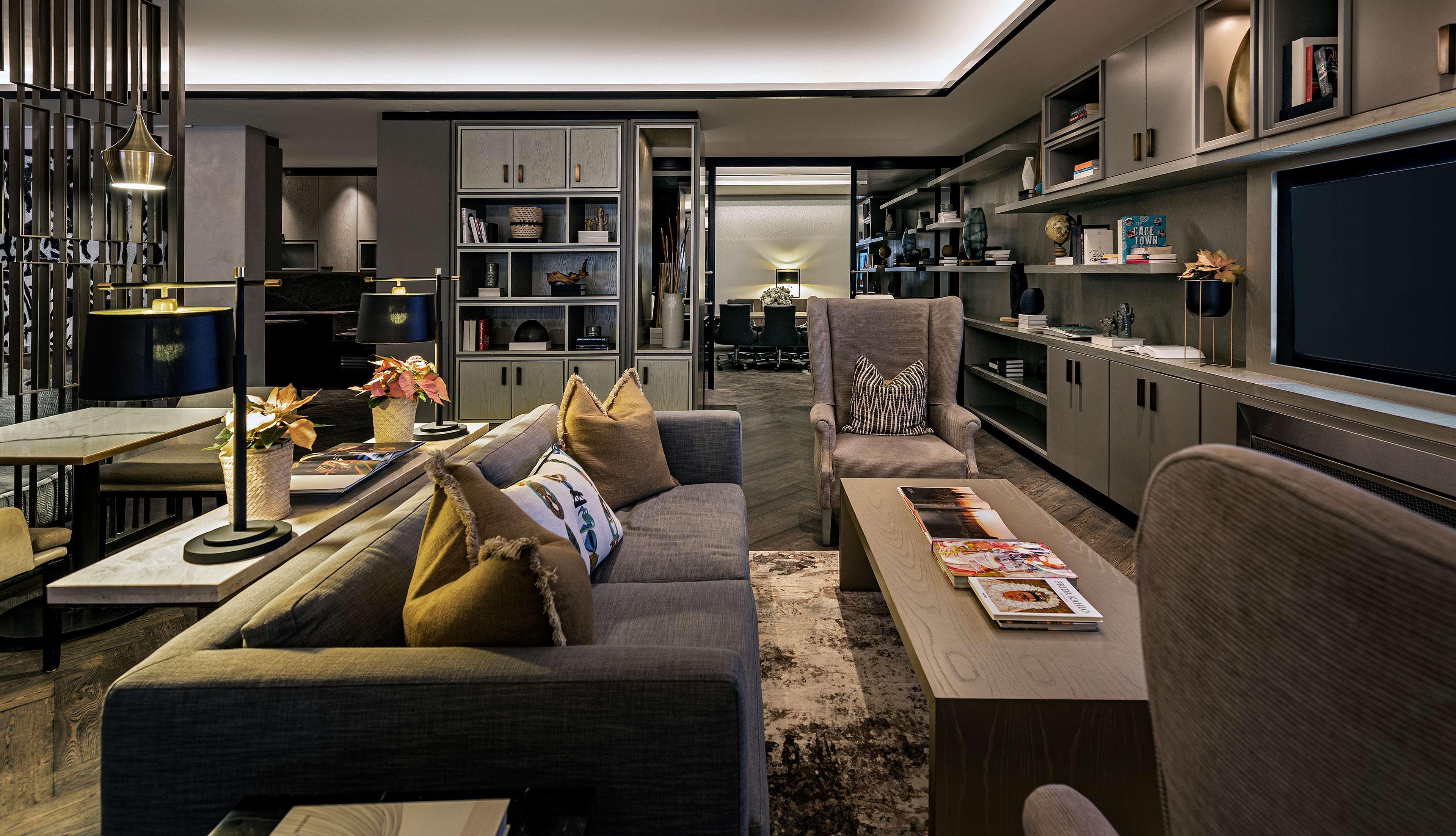Hyatt Regency Cape Town Hotel Luaran gambar The living room of the 2018 Presidential Suite